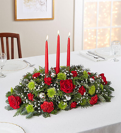 Season&#039;s Greetings&amp;trade; Centerpiece